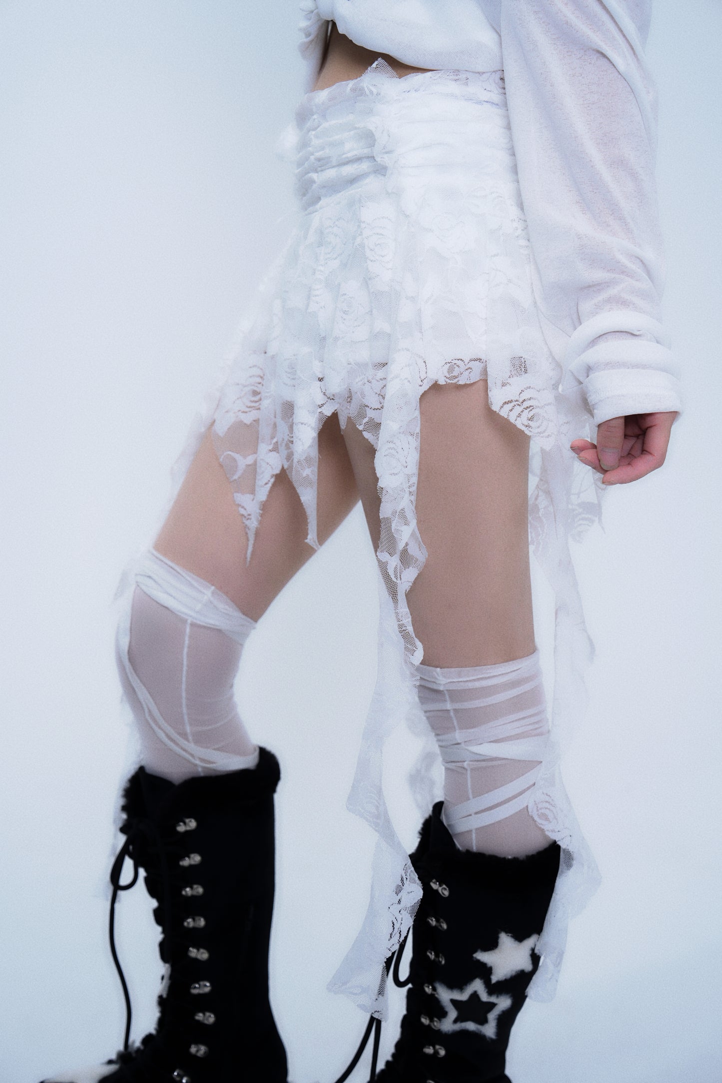 Lace Ribbon Mini Skirt