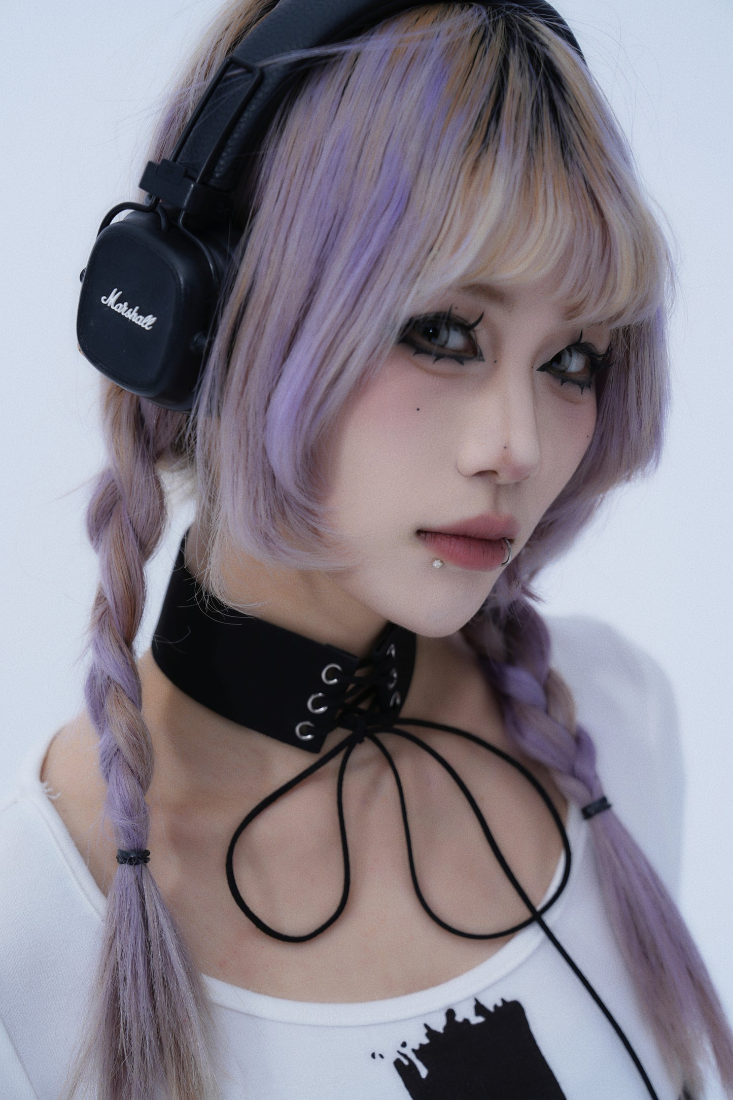Lace-Up Gothic Choker